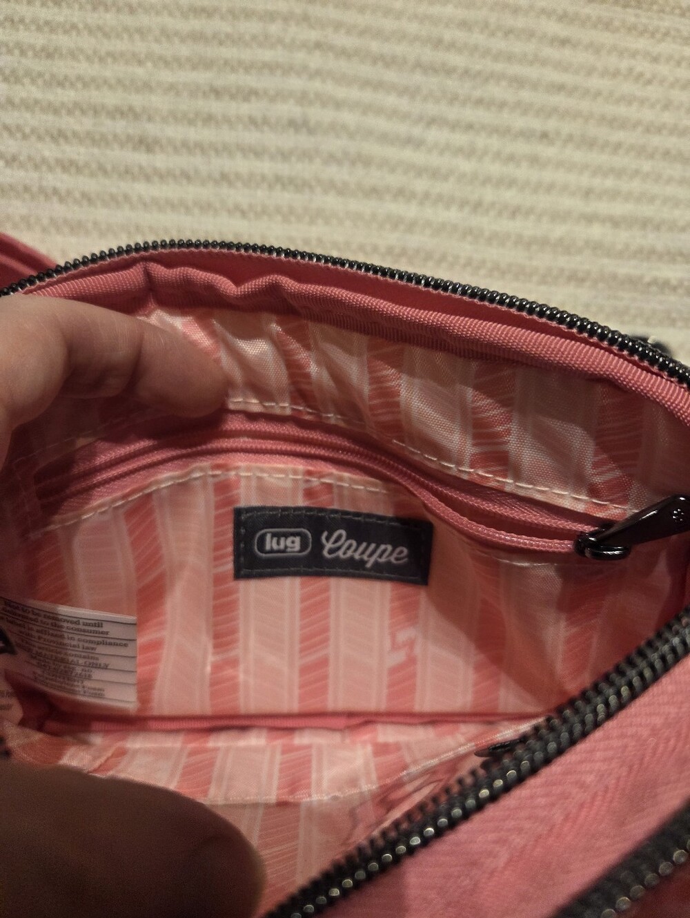 Lug Coupe Crossbody Perfectly Pink, Like New! - Picture 3 of 6